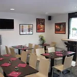 昂热美好假期中庭公寓式酒店 公寓式酒店 3*
