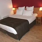 昂热美好假期中庭公寓式酒店 3* 昂热