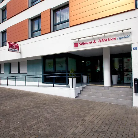 昂热美好假期中庭公寓式酒店 3* 昂热