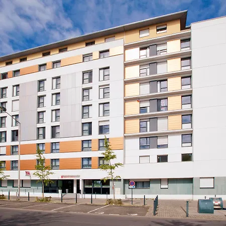 公寓式酒店 昂热美好假期中庭公寓式酒店