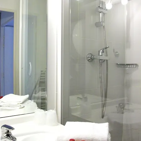 Sejours & Affaires Atrium 3* Angers