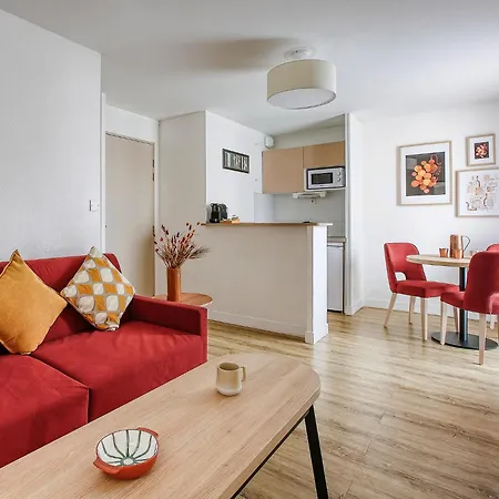 昂热美好假期中庭公寓式酒店 公寓式酒店