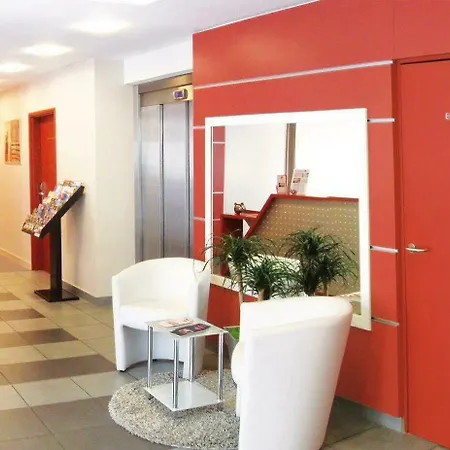 Sejours & Affaires Atrium Aparthotel