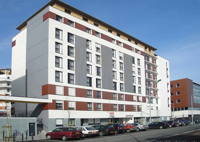 Ξενοδοχείο με διαμερίσματα Sejours & Affaires Atrium Ανζέρ